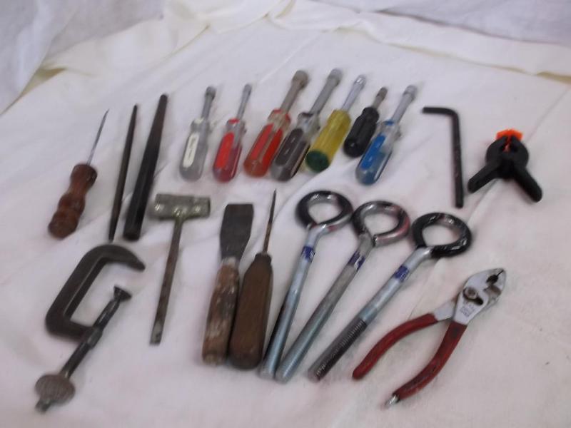 Lot with Nut drivers,chainsaw tool...