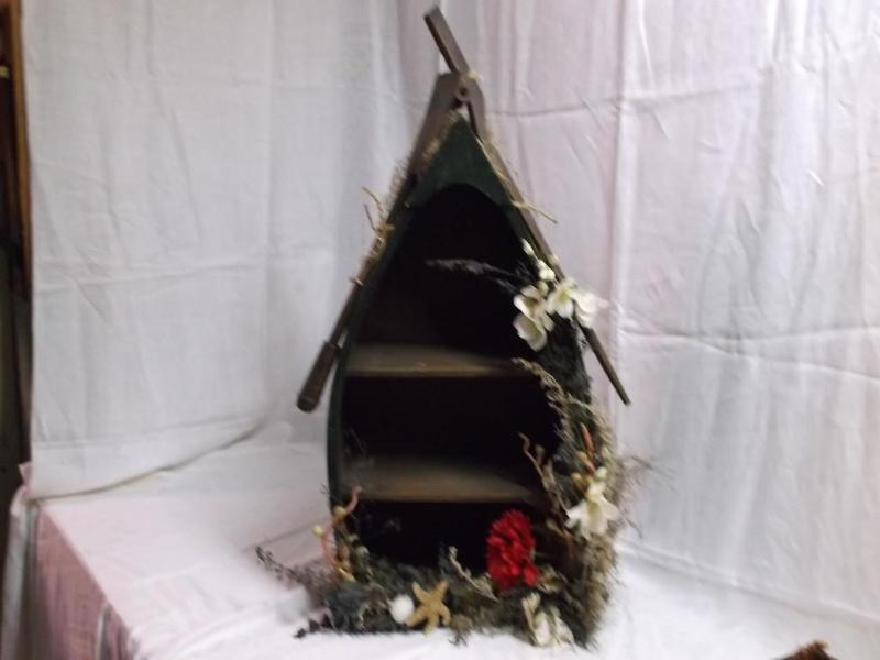 Cute little decorated boat shelf 10...