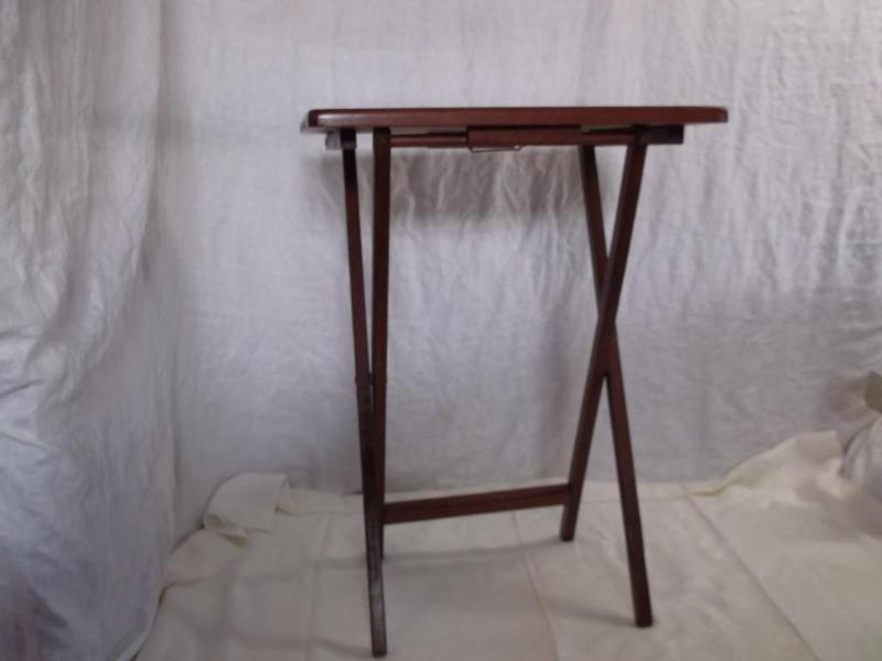 Folding&nbsp tv&nbsp table good c...