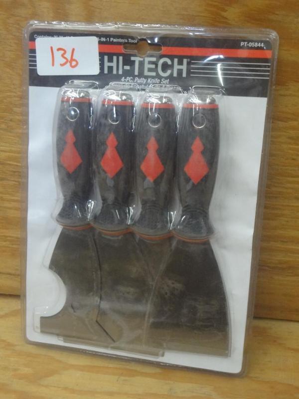 New Hi-Tech 4-Pack Of Putty Knives...