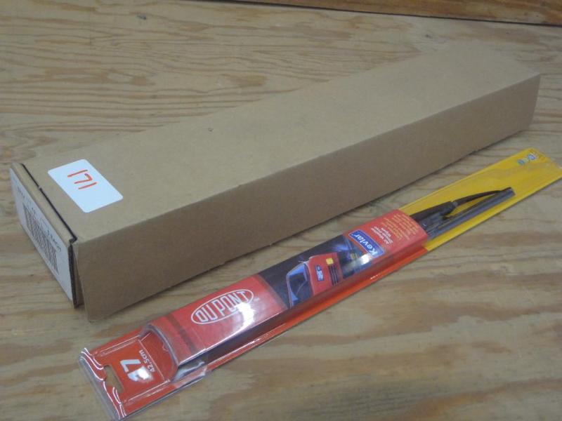 (4) New 17&quot Windshield Wipers...