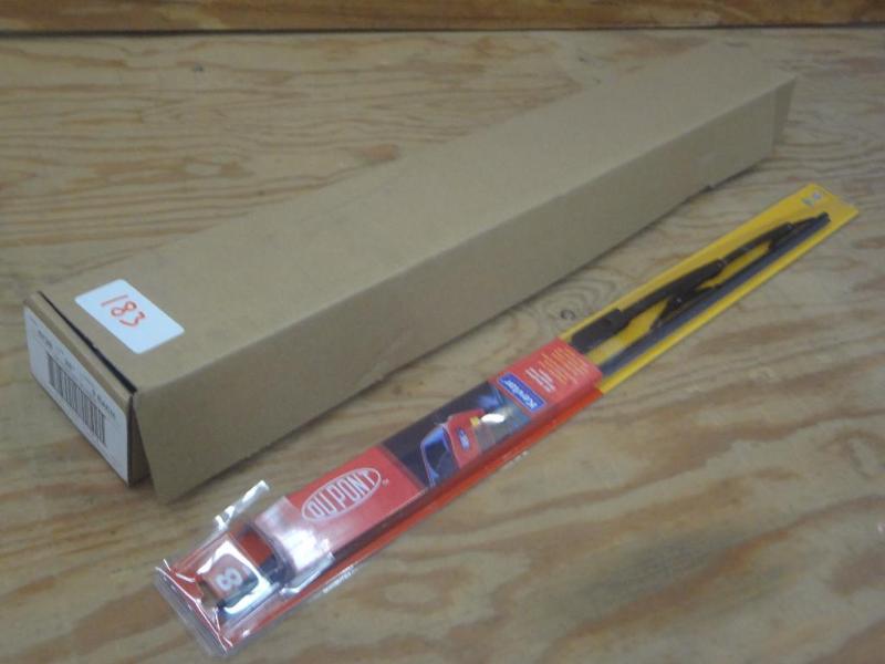 (4) New 28&quot Windshield Wipers...