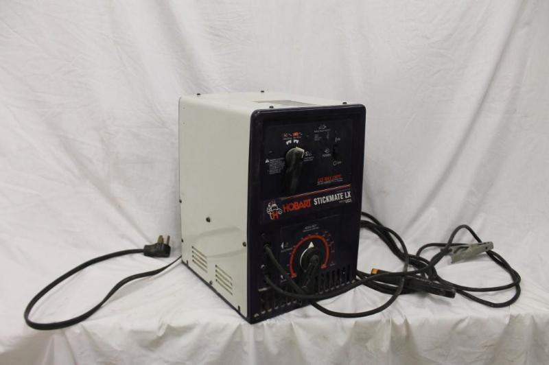 lot 3 image: -Hobart Stickmate LX 235 AC Stick W...