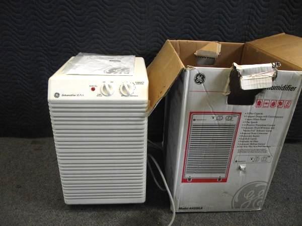 GE Dehumidifier   Multiple settings...