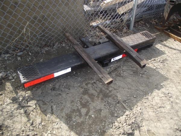 Hitch for Lawn Vacuum Mounting   Pi...