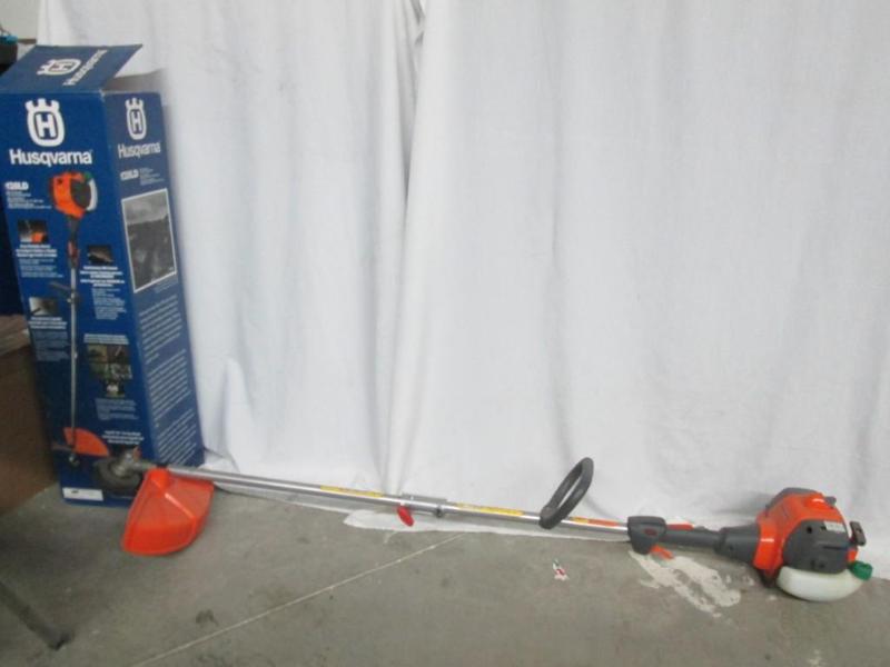 lot 10 image: Husqvarna Grass Trimmer  Model 128...