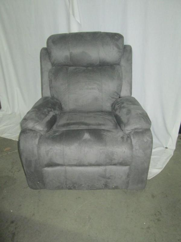 lot 11 image: McLeland Design Hamilton Plus Recli...