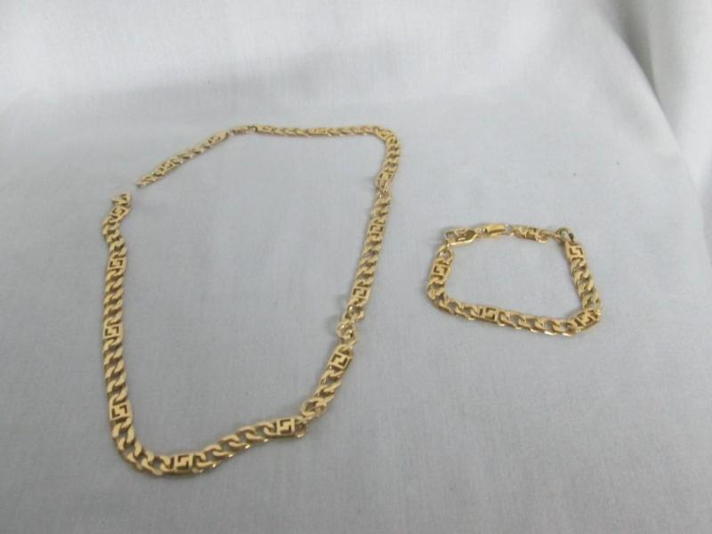lot 47 image: GoldTone 2 pc. Set  Greek-design cu...