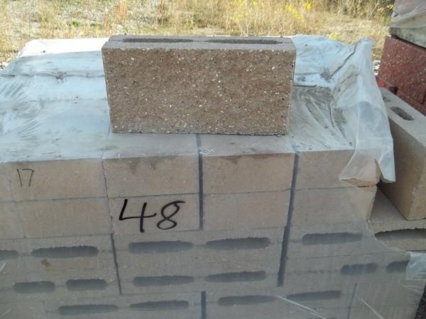 4x8x16 Con Splitface 3R1SE TAN Colo...