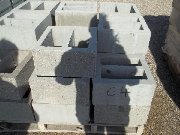 16x8x16 Con Splitface Standard Colo...