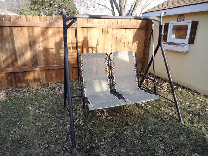 lot 12 image: 2 person swing chair. Good conditio...