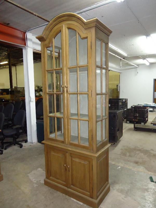 lot 4 image: Woods and willow china cabinet. 38....