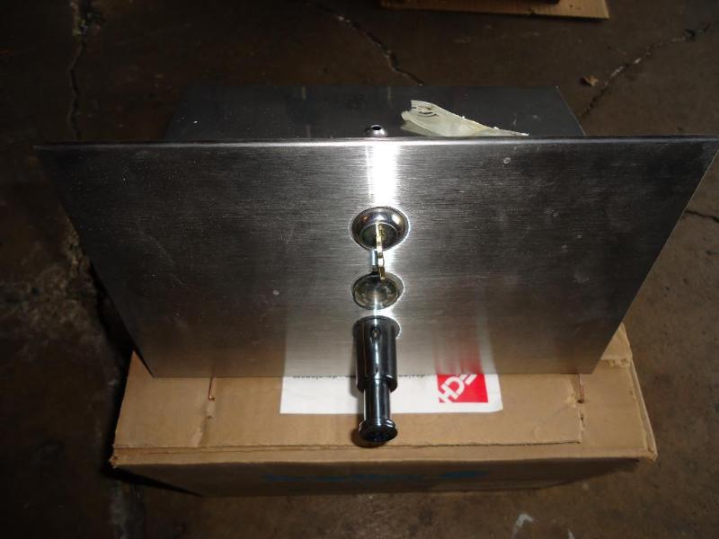 lot 44 image: New stainless steel Bradley liquid ...