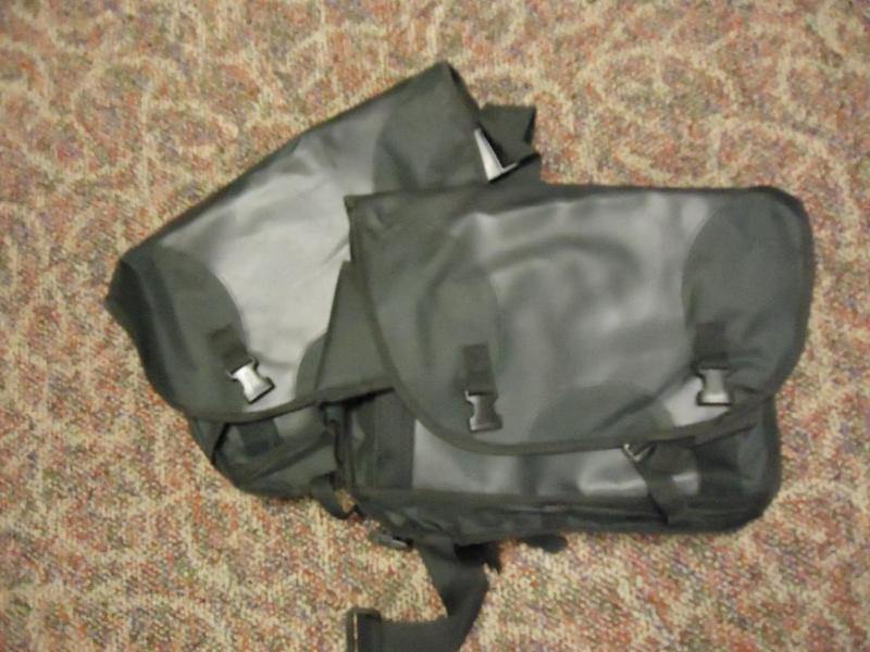 lot 66 image: 2 new travel back pack...