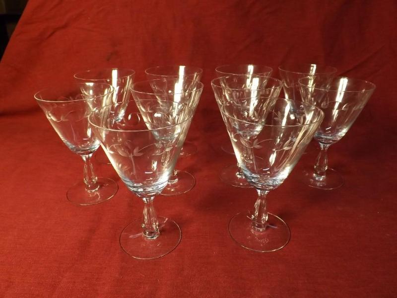 Fostoria Ingrid Glasses 6&quot Tal...