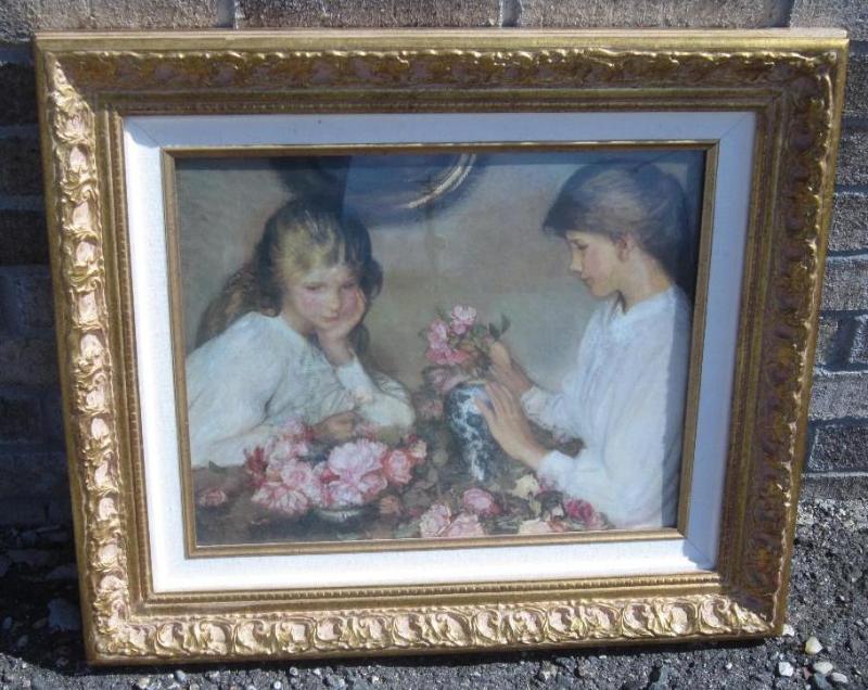 2 Girls Arranging Roses Picture Gol...