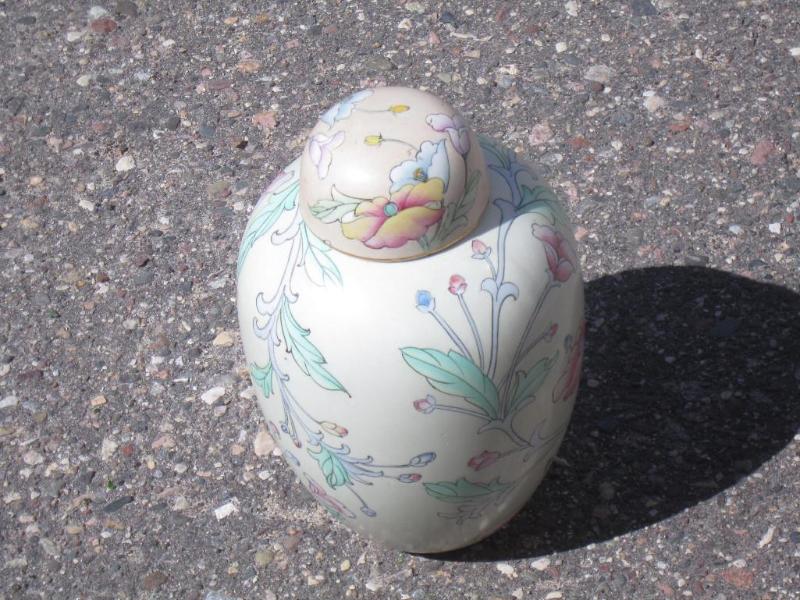 Covered Mantle Vase -12&quot x 7&q...