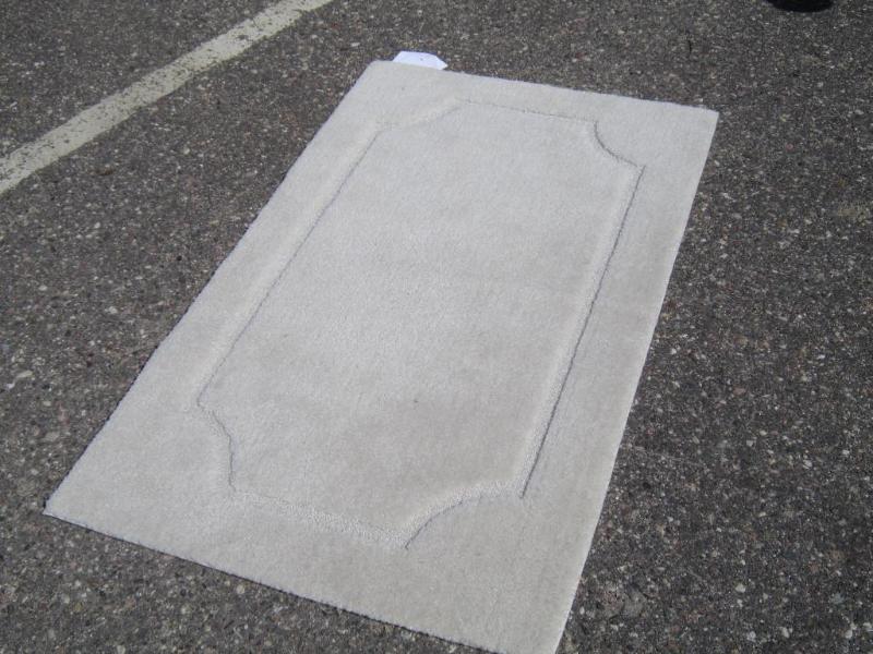 &nbspKensington Cream color rug Ne...