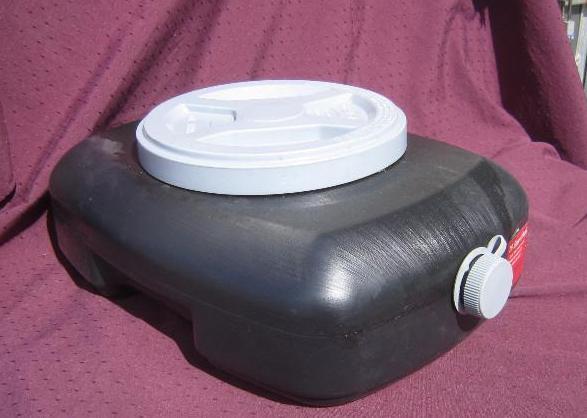 Flo Tool 10 Qt Oil Changing Drain c...