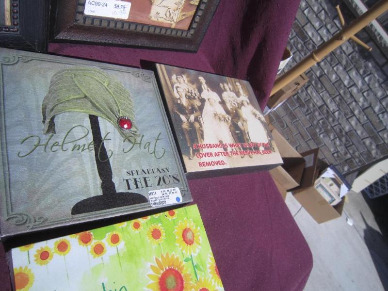 NEW Box of 6 Pictureswall plaques...