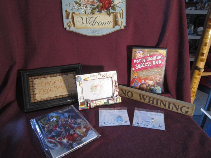 NEW&nbsp Box of 9 misc items, wal...