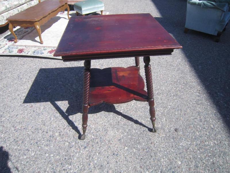 Parlor table with Spiral Turned Leg...