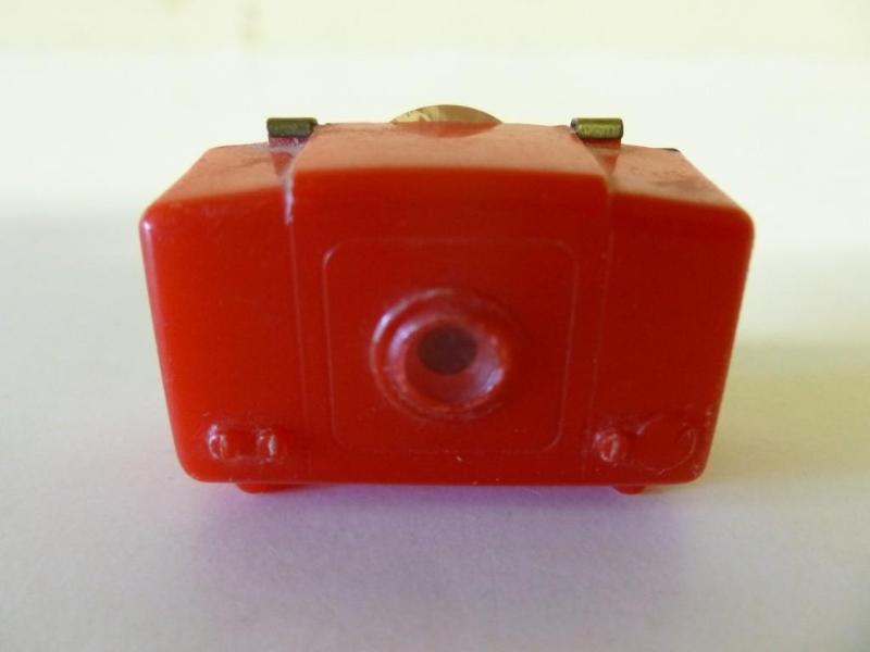 lot 109 image: Vintage picture viewer, measures ab...