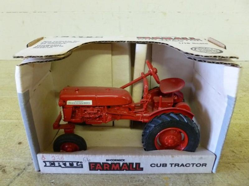 lot 167 image: Ertl McCormick - Farmall 116 scale...