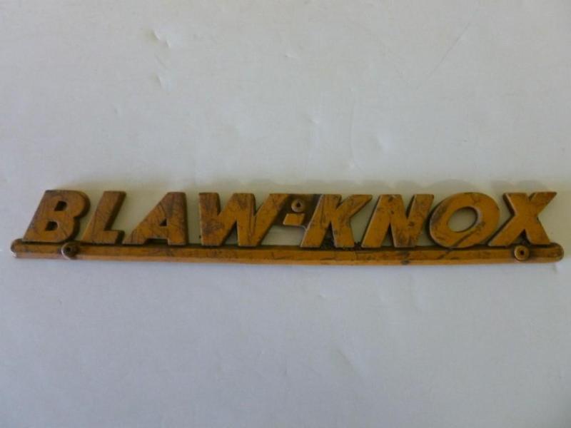 lot 186 image: Vintage Blaw - Knox cast metal logo...