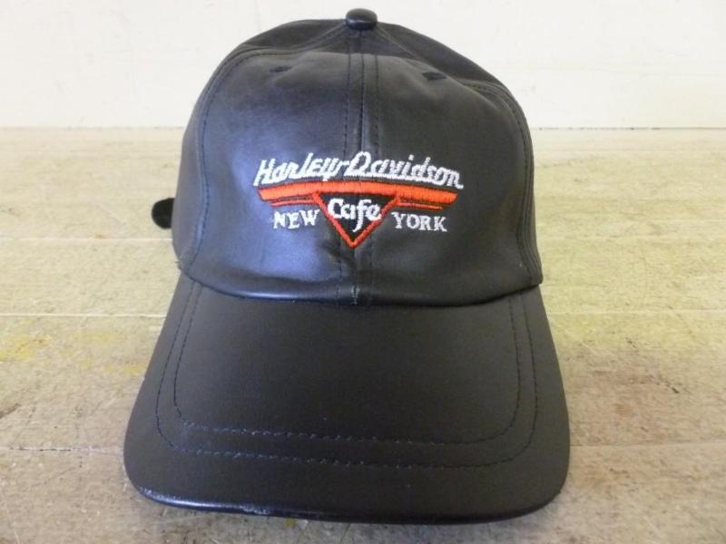 lot 26 image: Harley Davidson New York leather ba...