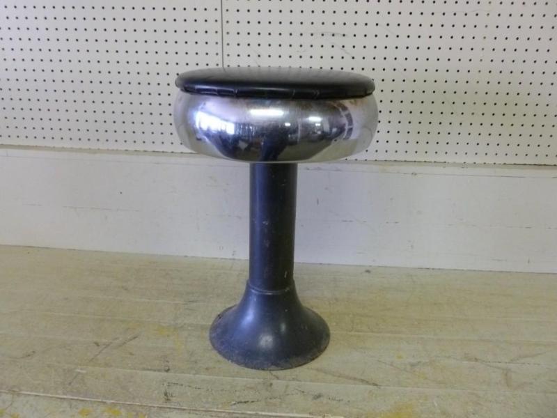 lot 29 image: Vintage chrome plated cafe stool th...