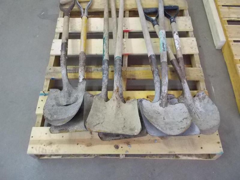 9 shovels 4 short handle round and...