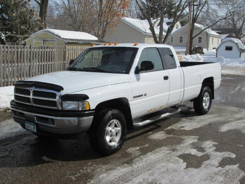 1999 Dodge Ram 1500 Laramie SLT&nbs...
