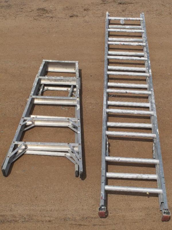 lot 22 image: Aluminum 20 extension ladder with ...