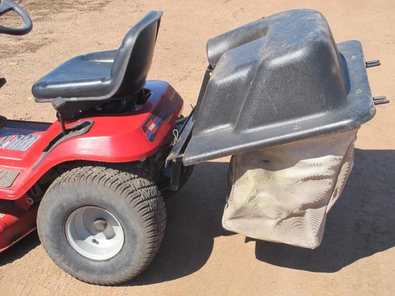 Toro Wheel Horse 14 38 Hxl Lawnmowe Sporting Construction Lawnmowers Farm Equipment K Bid