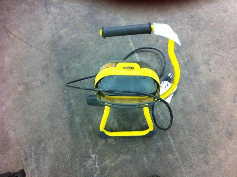 Work light - needs bulb...