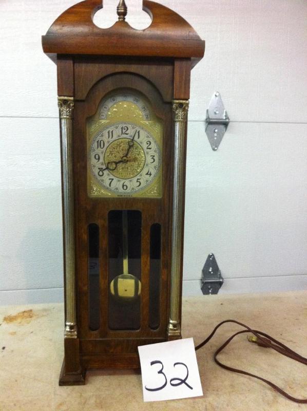 Electric clock. Works. 19&quot x 3...