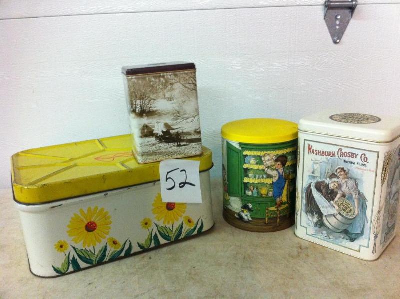 Retro shabby tins....