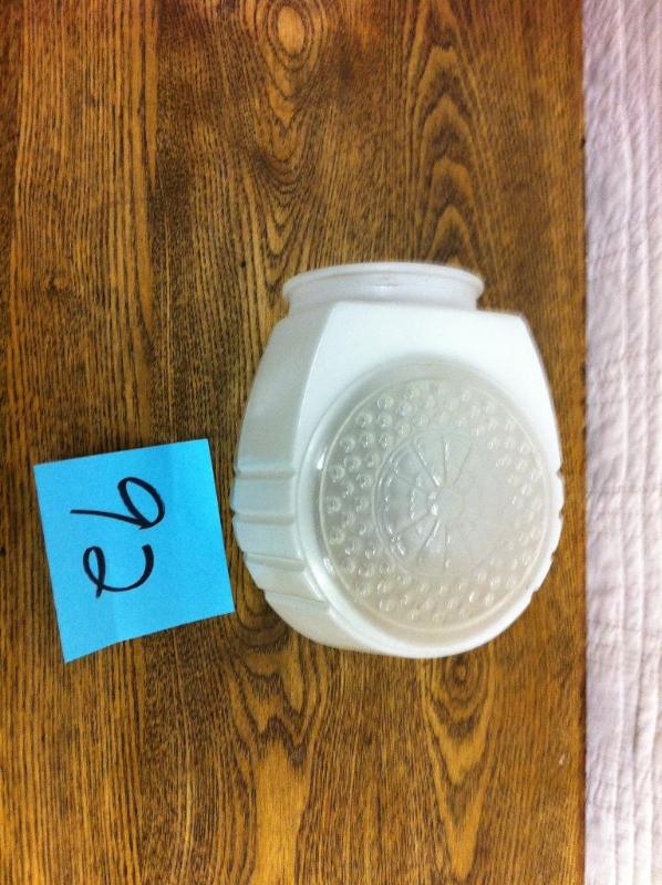 Bath fixture globe - flower pattern...