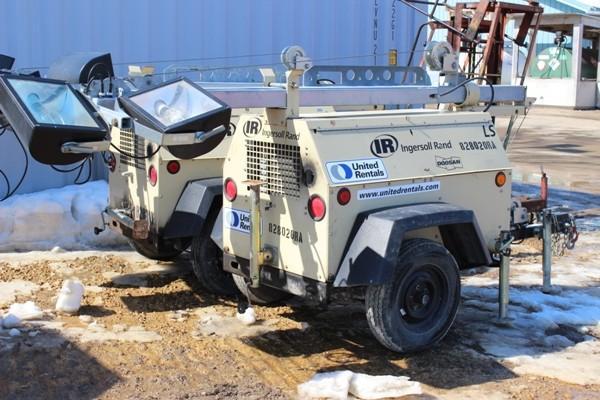 lot 3 image: Ingersoll Rand Light Tower LS Mode...