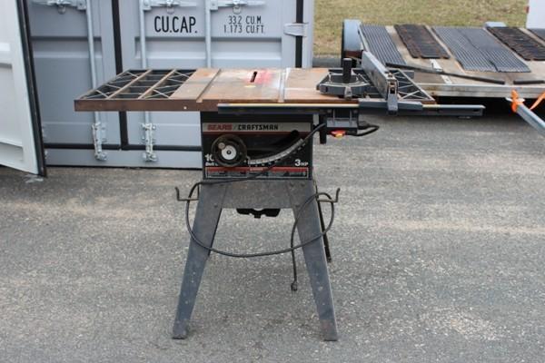 lot 44 image: Sears Craftsman Table Saw 3 HP Bel...