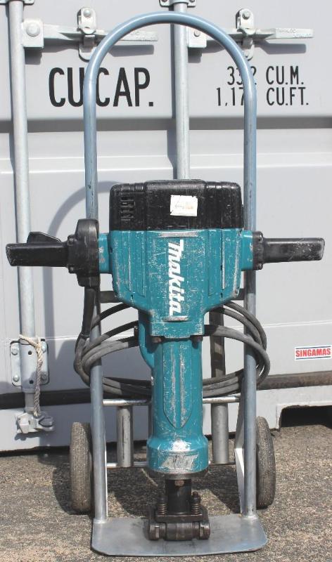 lot 7 image: MAKITA Electric Breaker Model # HM...