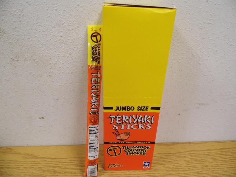Tillamook Country Smoker - Jumbo Si...