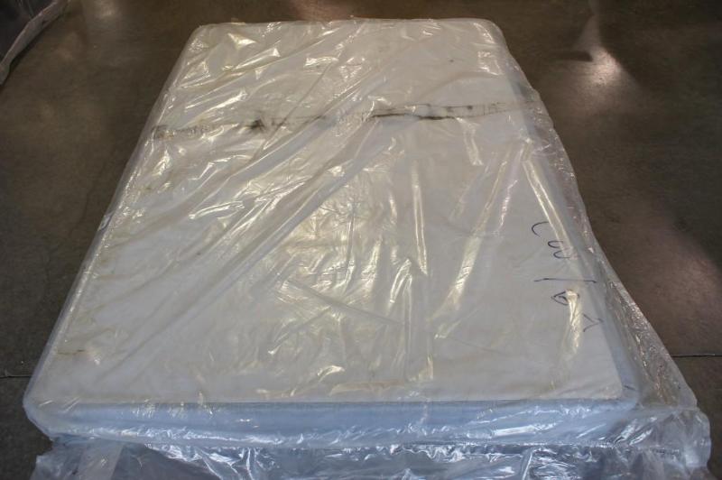 BRAND NEW &nbsp   SERTA&nbsp QU...
