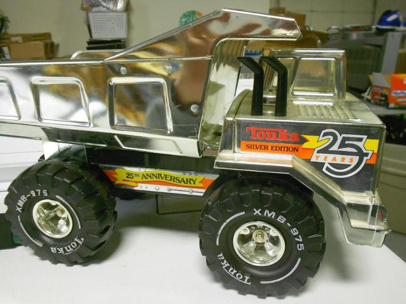 Tonka 25 year Anniversary Silver Ed...