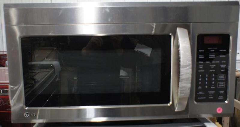 lot 8 image: LG Microwave  (LMV1813ST) 1.8-cu. ...
