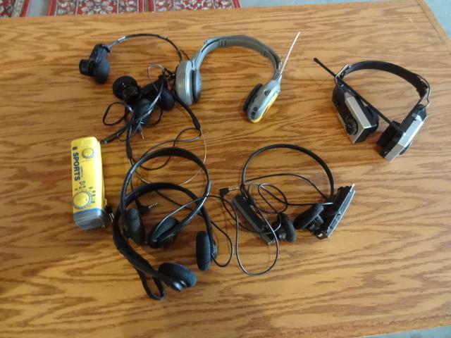 lot 122 image: Misc AM FM head phones...