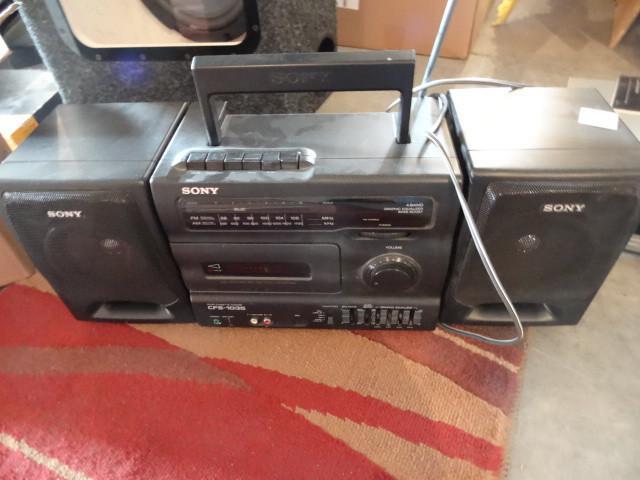 lot 123 image: Sony AM FM stereo and tape player. ...