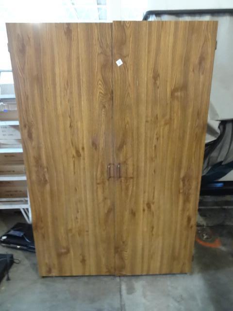 lot 128 image: Laminate 2 door wardrobe cabinet. 4...