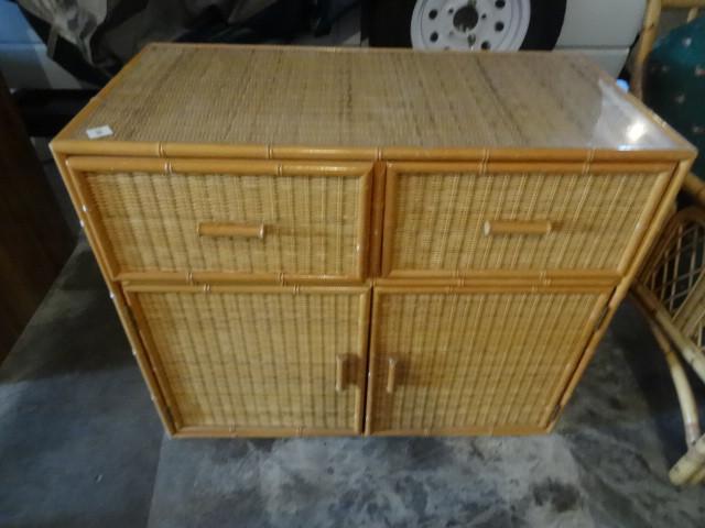 lot 130 image: Wicker cabinet with glass top. 2 dr...
